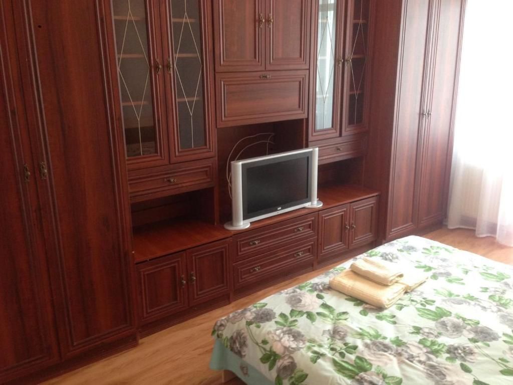 Апартаменты Apartment near Bozdosh park 4 Ужгород-17