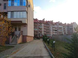 Апартаменты Apartment near Bozdosh park 4 Ужгород Апартаменты-12